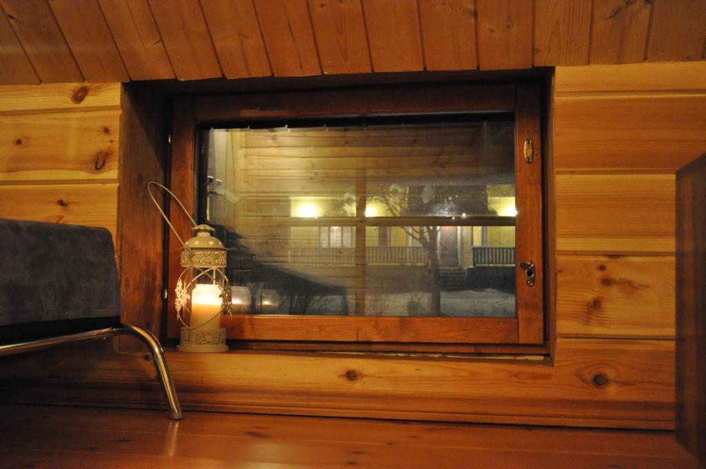 Tuhannen Tarinan Talo Kannuskoski Exterior foto