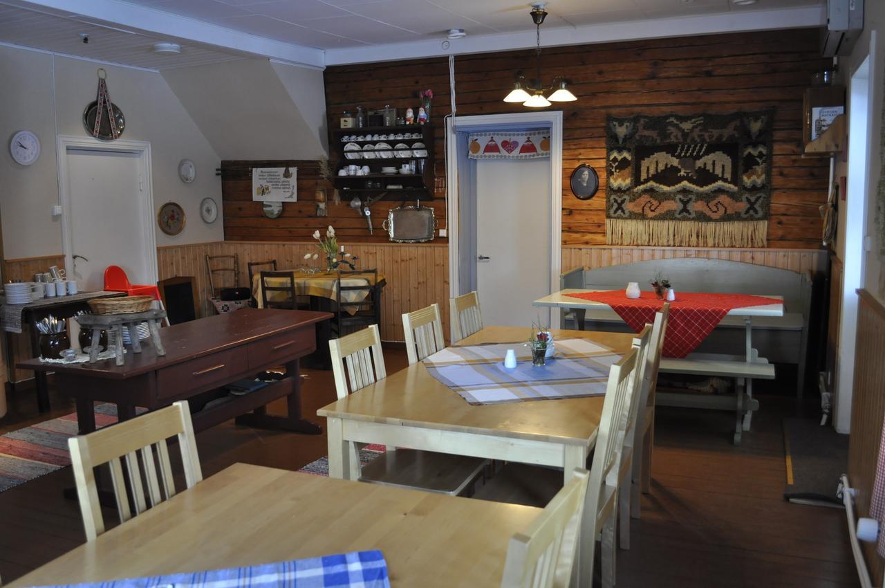 Tuhannen Tarinan Talo Kannuskoski Exterior foto